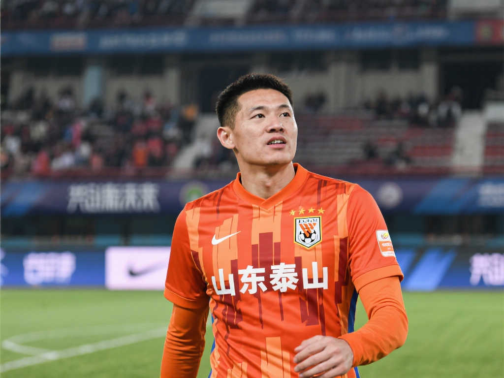 方方面面的 方方面面的